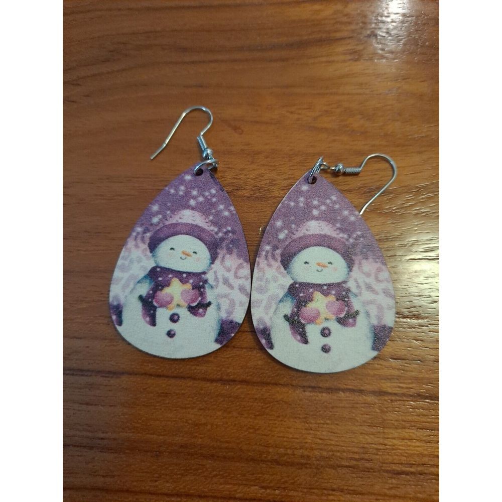 Christmas-Themed Wood Snowmen Teardrop Earrings‎ New Not Worn
